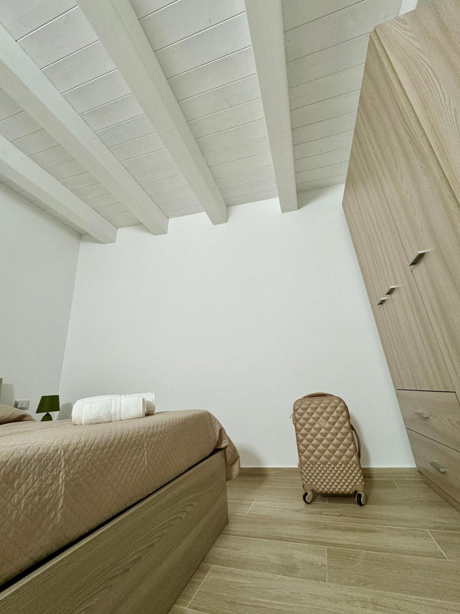 Terrasini Center Apartments Eksteriør billede