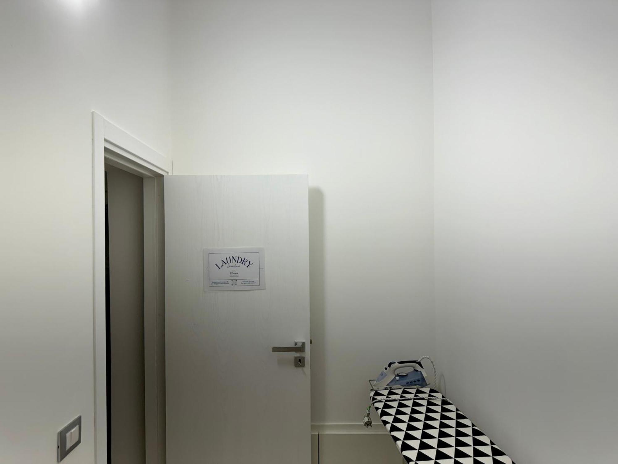 Terrasini Center Apartments Eksteriør billede