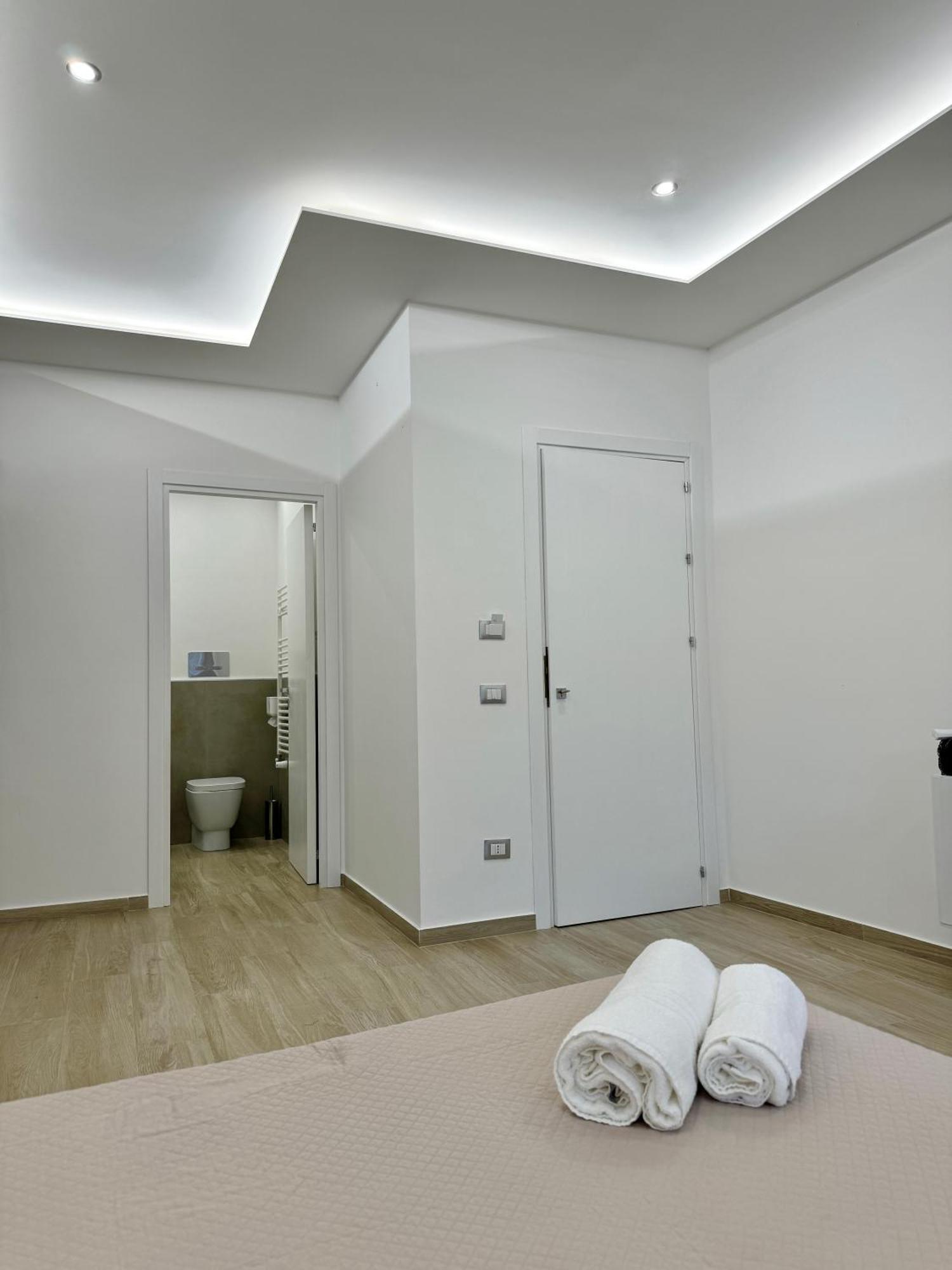 Terrasini Center Apartments Eksteriør billede